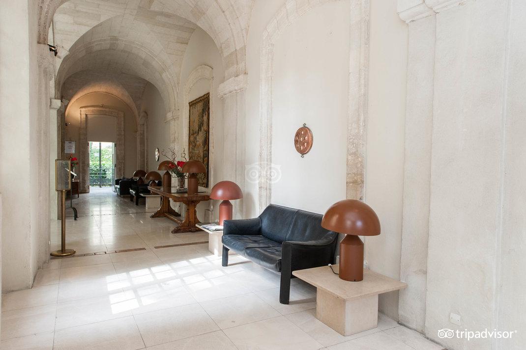 Hotel Cloitre Saint Louis Avignon Bagian luar foto
