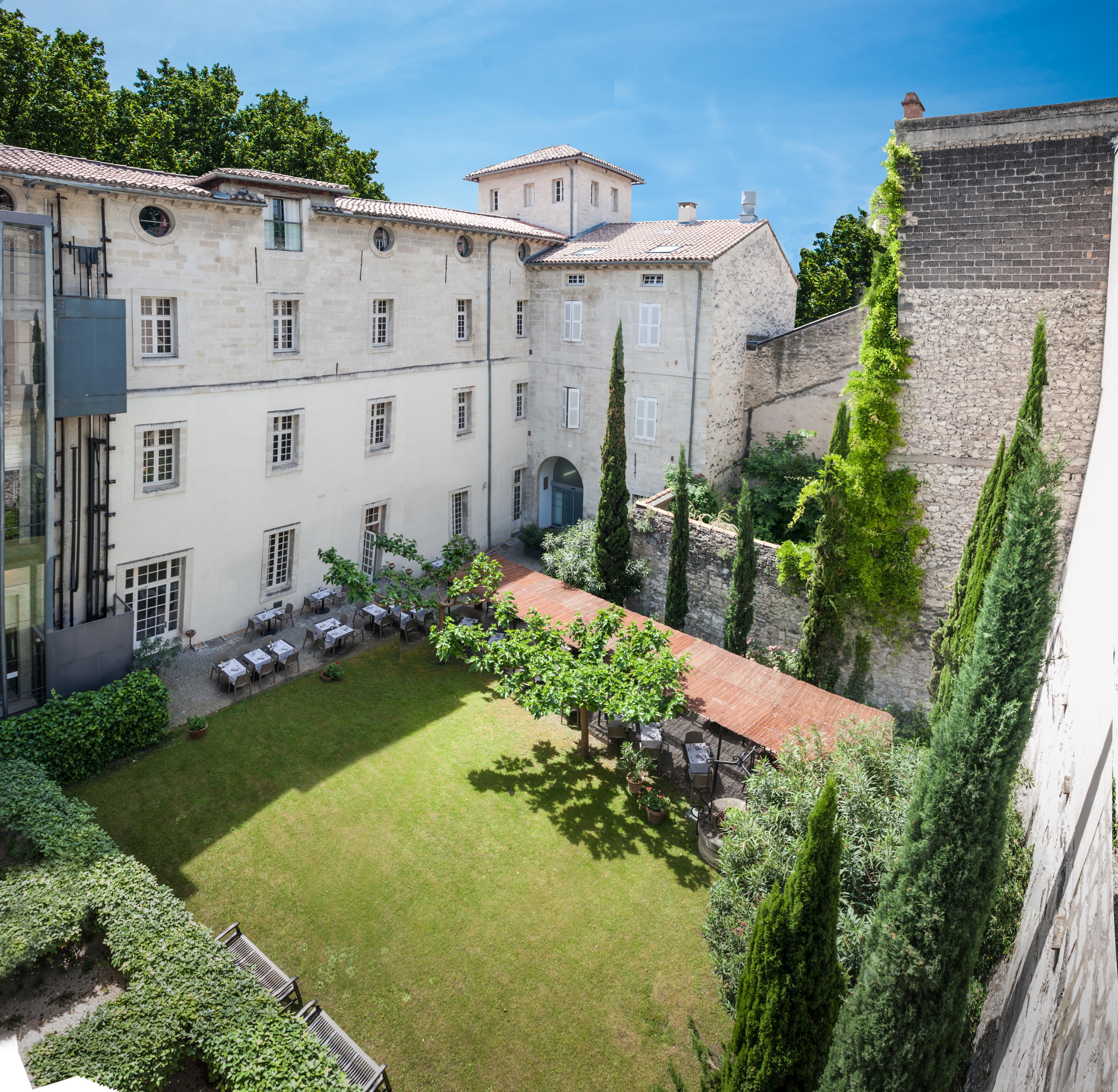 Hotel Cloitre Saint Louis Avignon Bagian luar foto