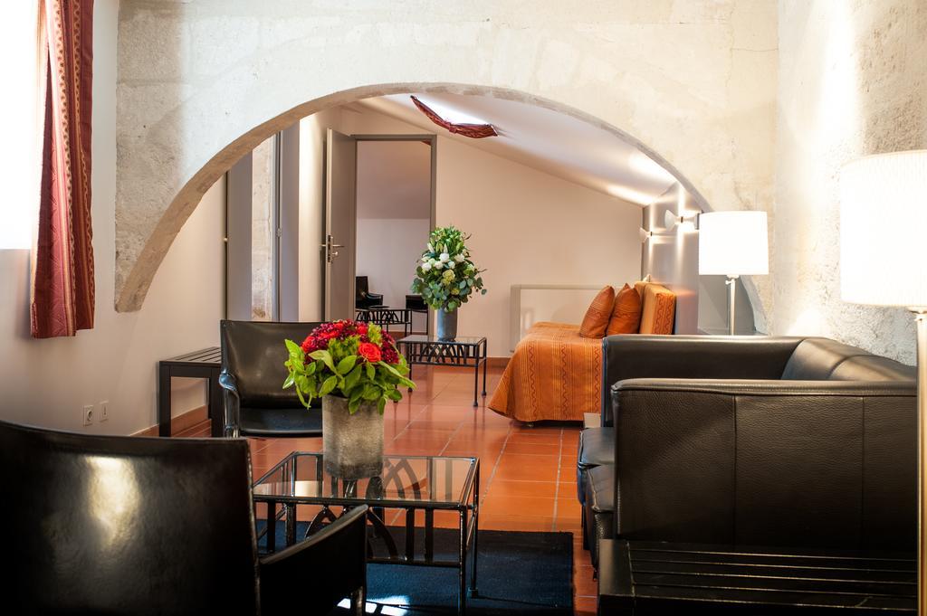 Hotel Cloitre Saint Louis Avignon Bagian luar foto