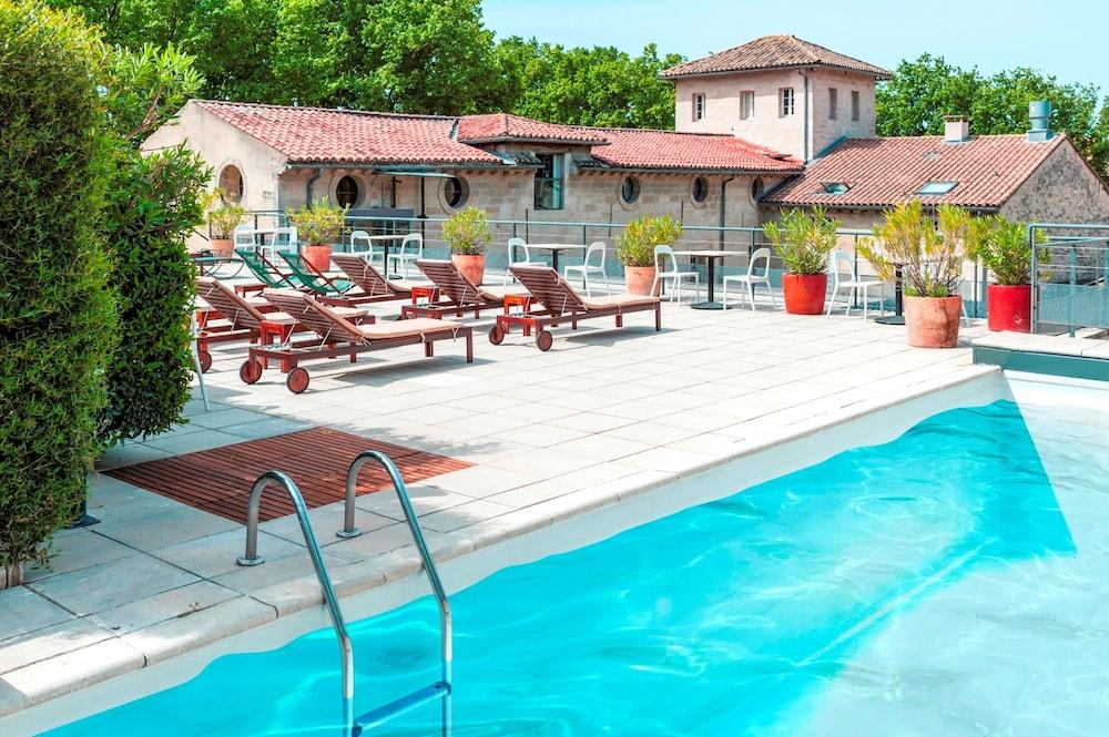 Hotel Cloitre Saint Louis Avignon Bagian luar foto