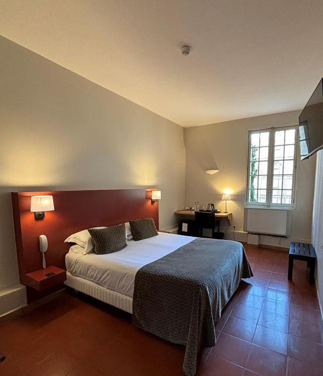 Hotel Cloitre Saint Louis Avignon Bagian luar foto
