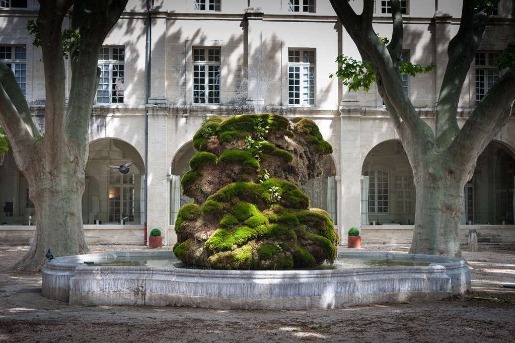Hotel Cloitre Saint Louis Avignon Bagian luar foto